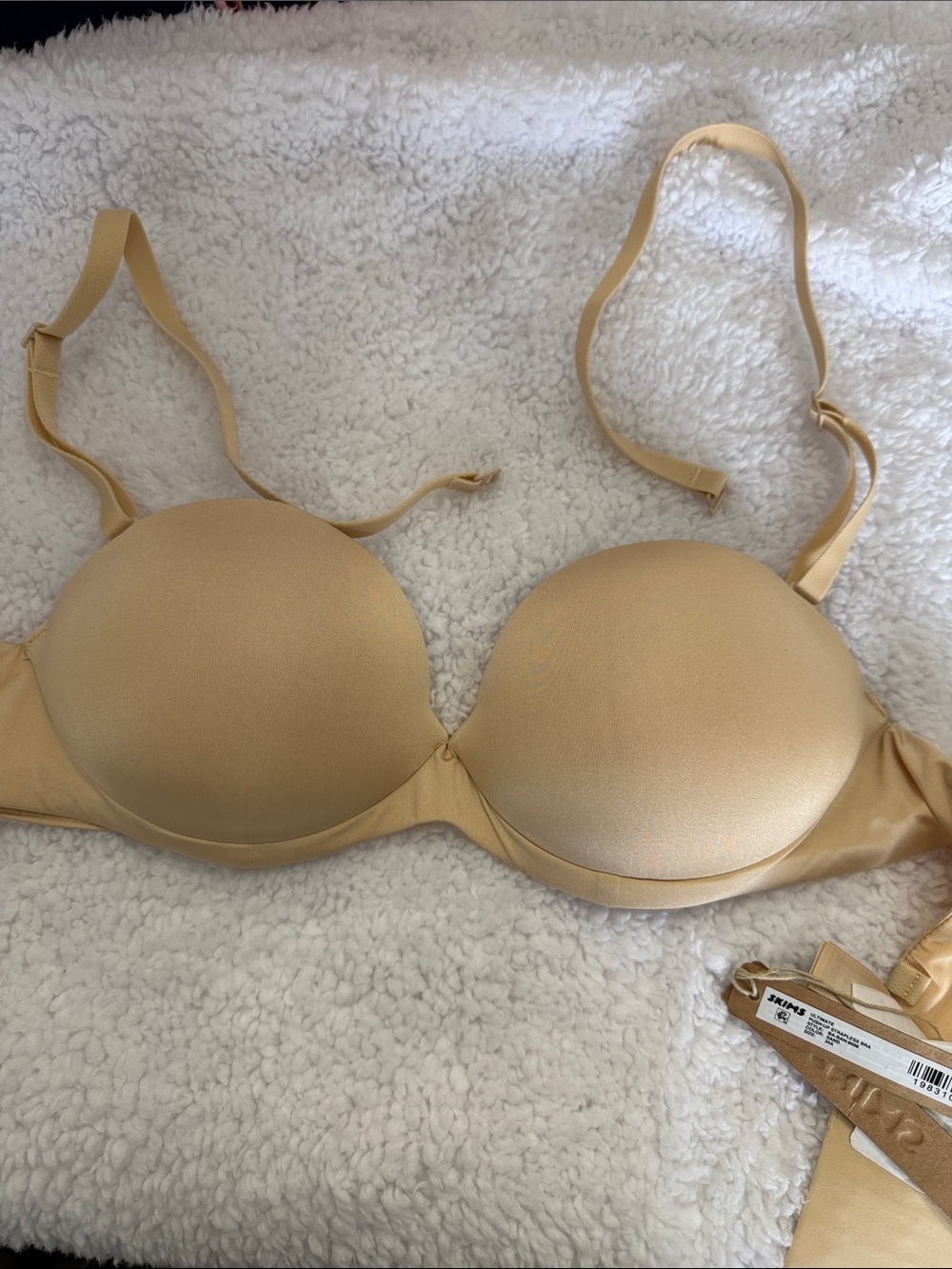 SKIMS Light Beige Smooth T-Shirt Bra